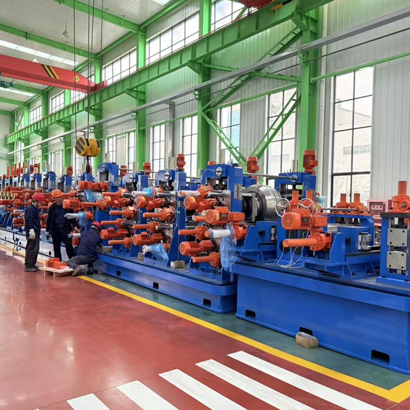 Linia do walcowania rur kwadratowych i prostokątnych ERW 200x200